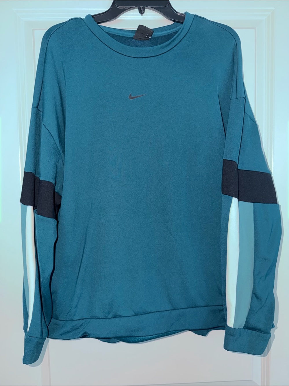 Nike Teal Crewneck Sweatshirt with Black and Light Blue Sleeve Stripes